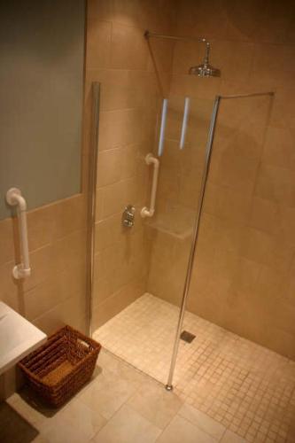 Ty Newydd Country Hotel - image 5