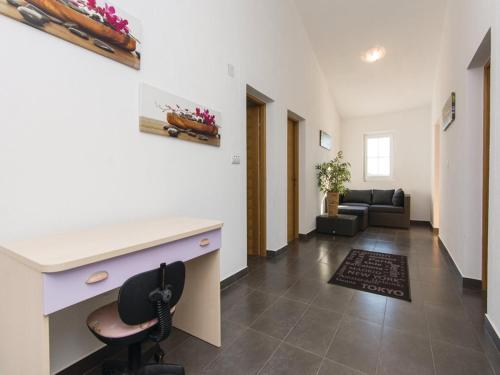 Villa Laura with pool, Budak, Zadar county in Budak