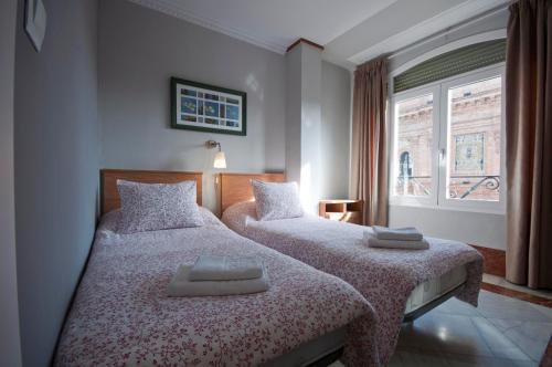 Three-Bedroom Apartment (8 Adults) image 8