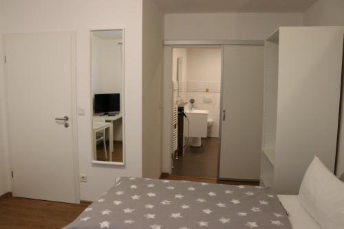 1 double bed
