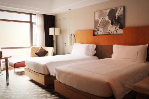 Swissôtel Grand Shanghai, Shanghai (photo 9)