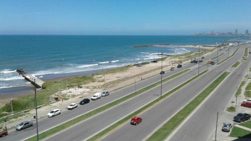 1-1/2 AMB c/BALCON SOLEADO en EDIFICIO FRENTE AL MAR in 바리오 콘스티투시온