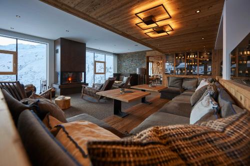 Паб/Коктейль-бар, Alpenhotel Laurin in Хохгургль