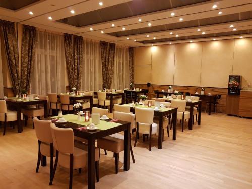 Étterem, Hotel Zum Weissen Ross in Delitzsch