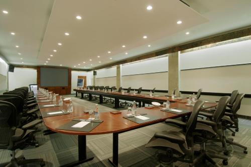 Novotel Montreal Centre image 22