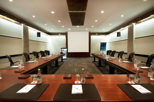 Novotel Montreal Centre image 16