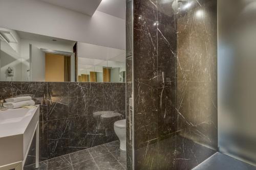 Otivm Hotel - image 13