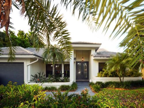Dolphin Retreat - East Boca Raton in Boca Raton, USA