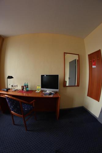 Hotel Goldene Krone - image 13