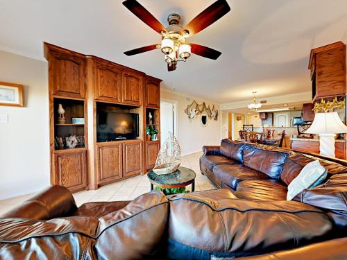4400 Gulf Blvd Condo Unit 106 - image 3