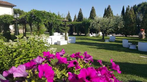 Relais Madonna di Campagna - image 6