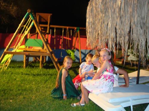 Oasis Hotel Bungalows Rhodes- All Inclusive - image 5