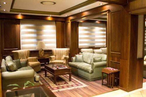 Elit Palas Hotel - image 11