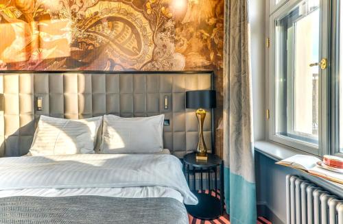 123800738 Grand Poet Hotel and SPA by Semarah