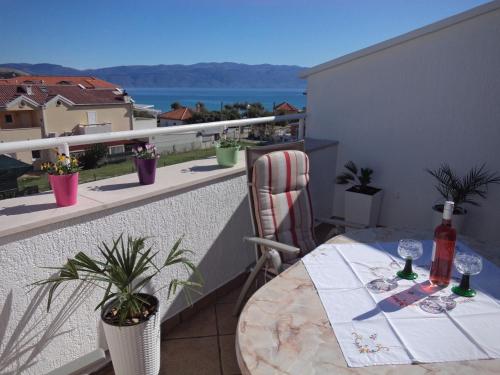 Apartment with Sea View
