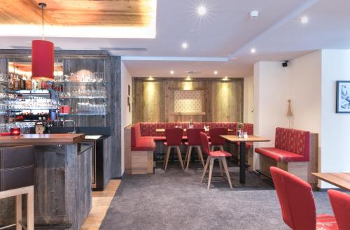 Hotel Waldcafe - image 14