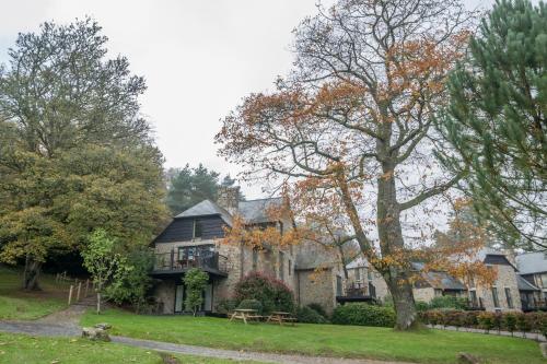 Bovey Castle - image 3