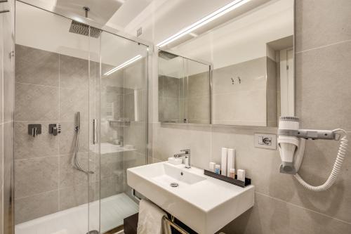 The Liberty Boutique Hotel - image 11