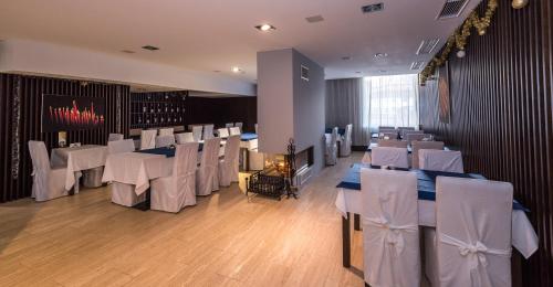 Aparthotel Aspen - image 13