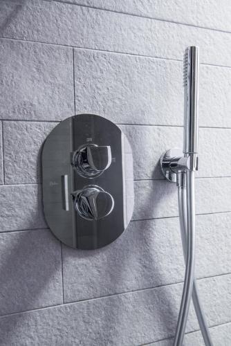 Charming Roma - image 3