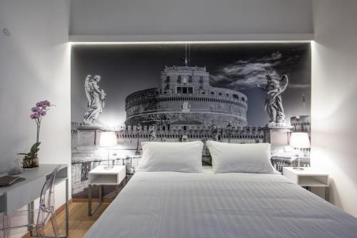 Charming Roma - image 4