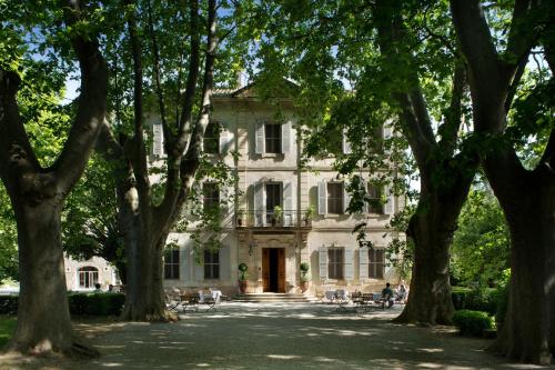 Hotel Château Des Alpilles - Hôtel - Saint-Rémy-de-Provence