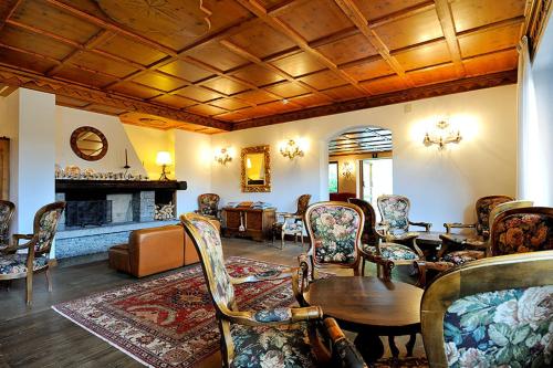 Hotel Touring – Madonna di Campiglio, TN