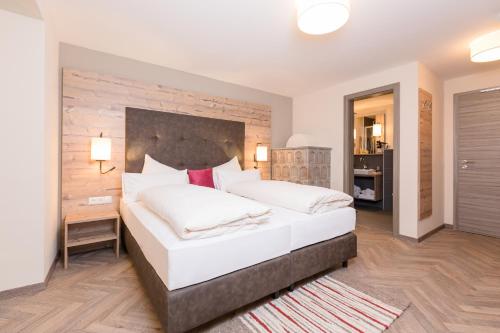 Alpenhotel Tirolerhof - image 2