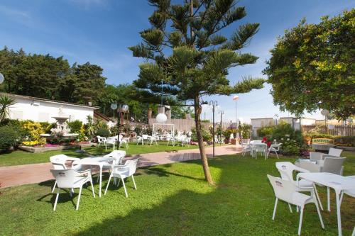 Hotel O Sole Mio - image 9