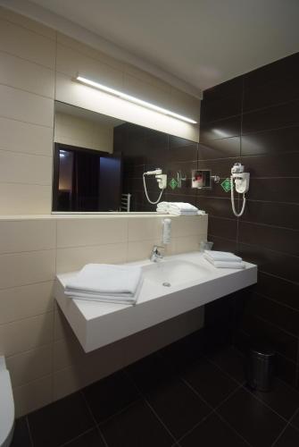 Hotel Park Doboj - image 13