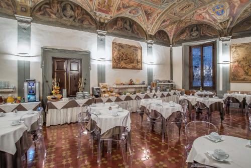 Hotel Paris - image 7