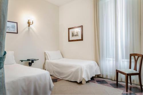 Eurostars Centrale Palace Hotel - image 7