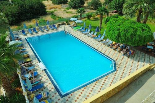 Paloma Garden Hotel - image 11