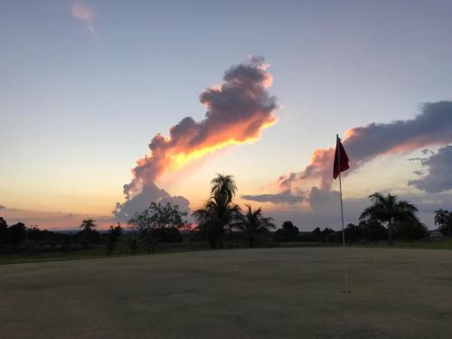 Carlos Franco Country Golf in Arroyos y Esteros