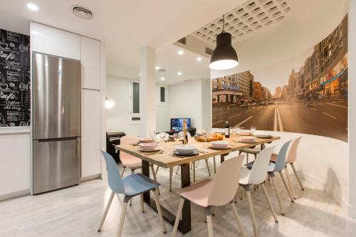 Bookinmadrid com - Cascorro Sq 18 pax, Madrid (fotografie 4)