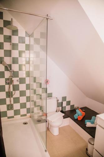 Asul B&B 96