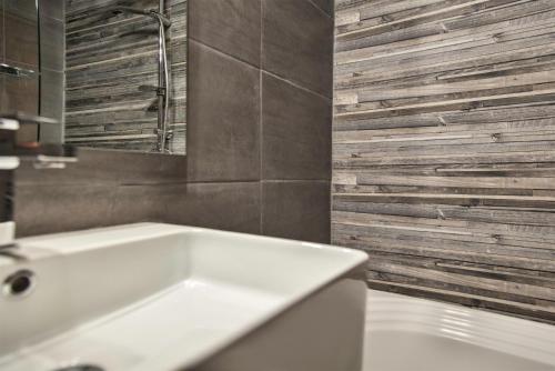 Plebiscito Apartment, Neapel (Foto 9)