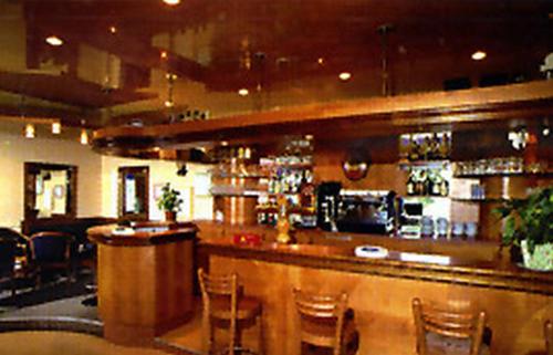 Le Saint-Marc - Hôtel ** Restaurant Traiteur