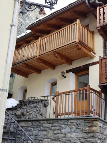  Casa Marisa, Pension in Aosta