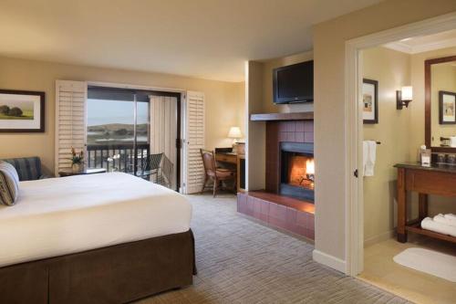 Bodega Bay Lodge