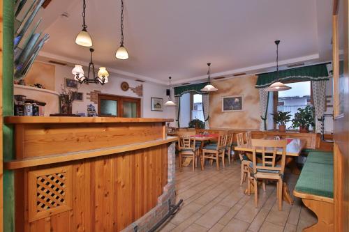 Bar/lounge, Hotel Beim Winkler in Tropolach