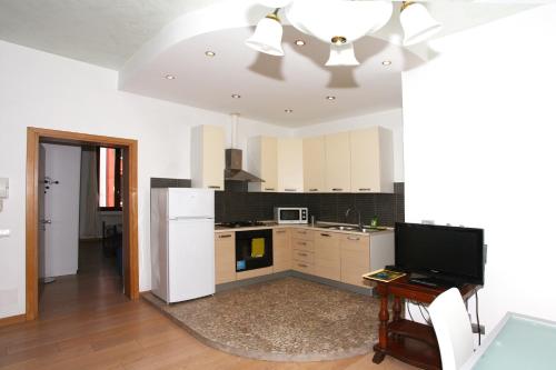 Ca' Santa Marta Apartment - image 8