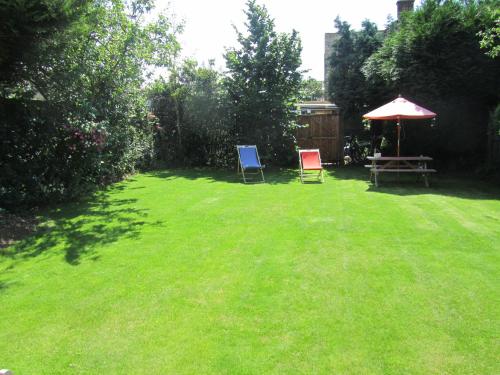 Leverton House - image 14