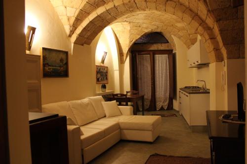 Facilities, La Grotta Del Cavaliere in Gravina in Puglia
