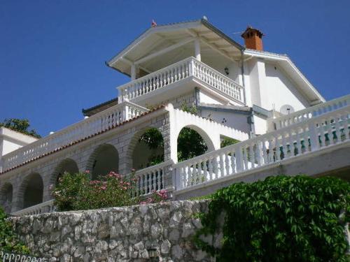 Two-Bedroom Apartment with Sea View