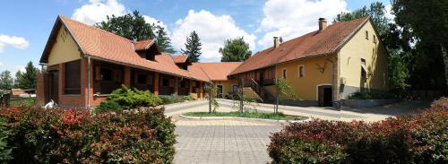  Apartments Budinscina in Gornji Kraljevec