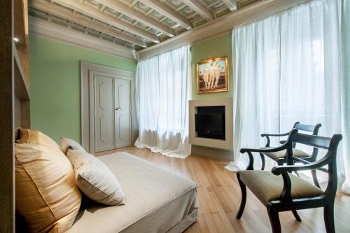 Raffaello Charmsuite - image 7