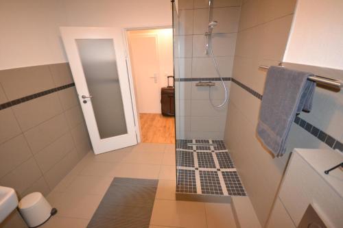 Madame Tower - image 14