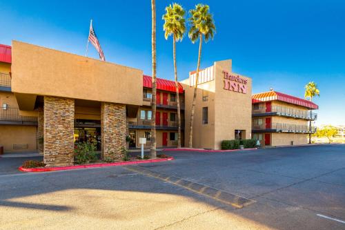 Vista exterior, Travelers Inn - Phoenix in Fênix (AZ)