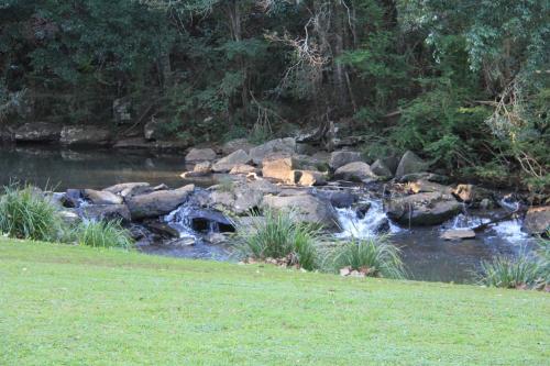 Maleny Hotel Over view